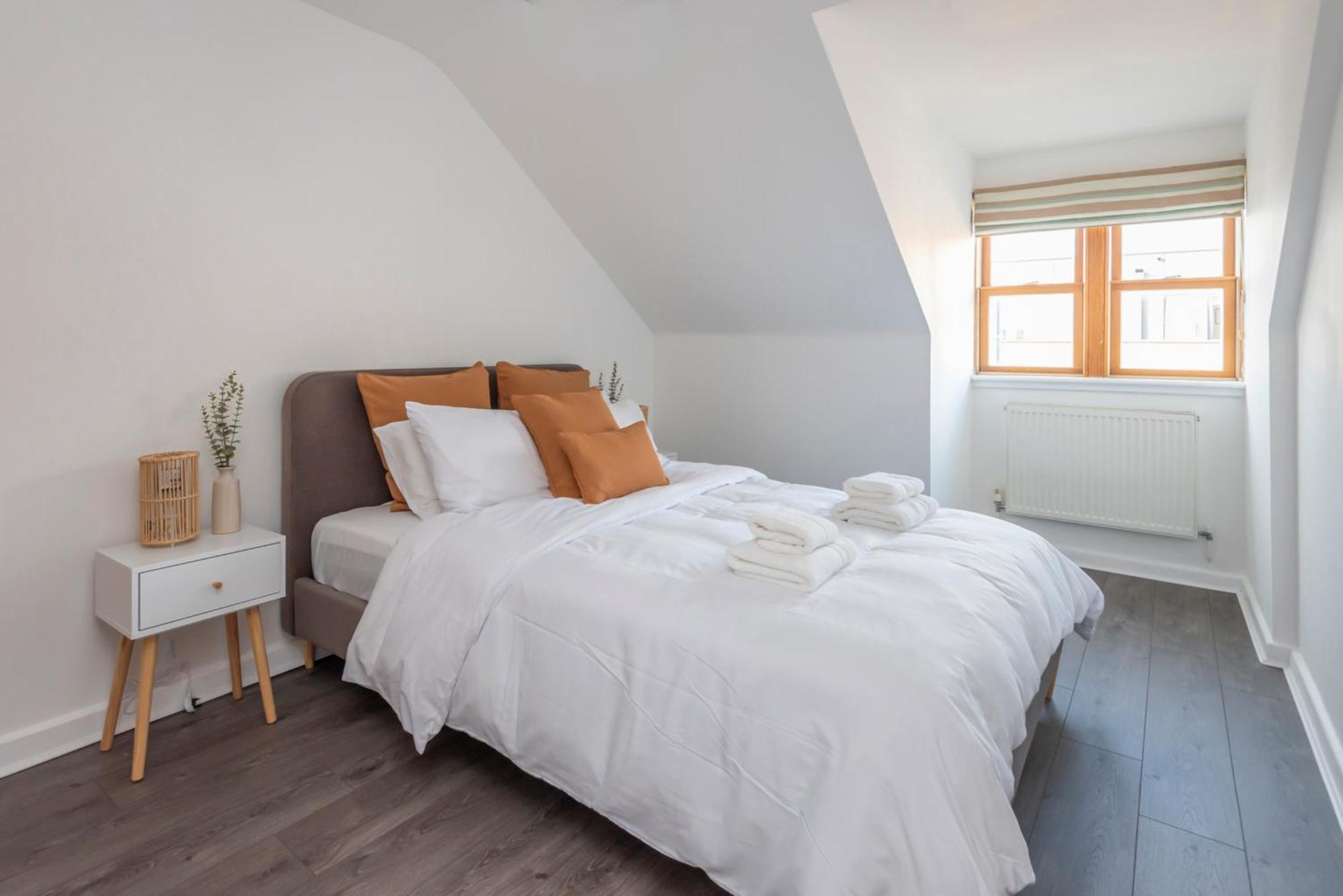 The Loft - Spacious Luxury 2 Bed 2 Bath With Free Secure Parking And Tube Close By London Exterior photo